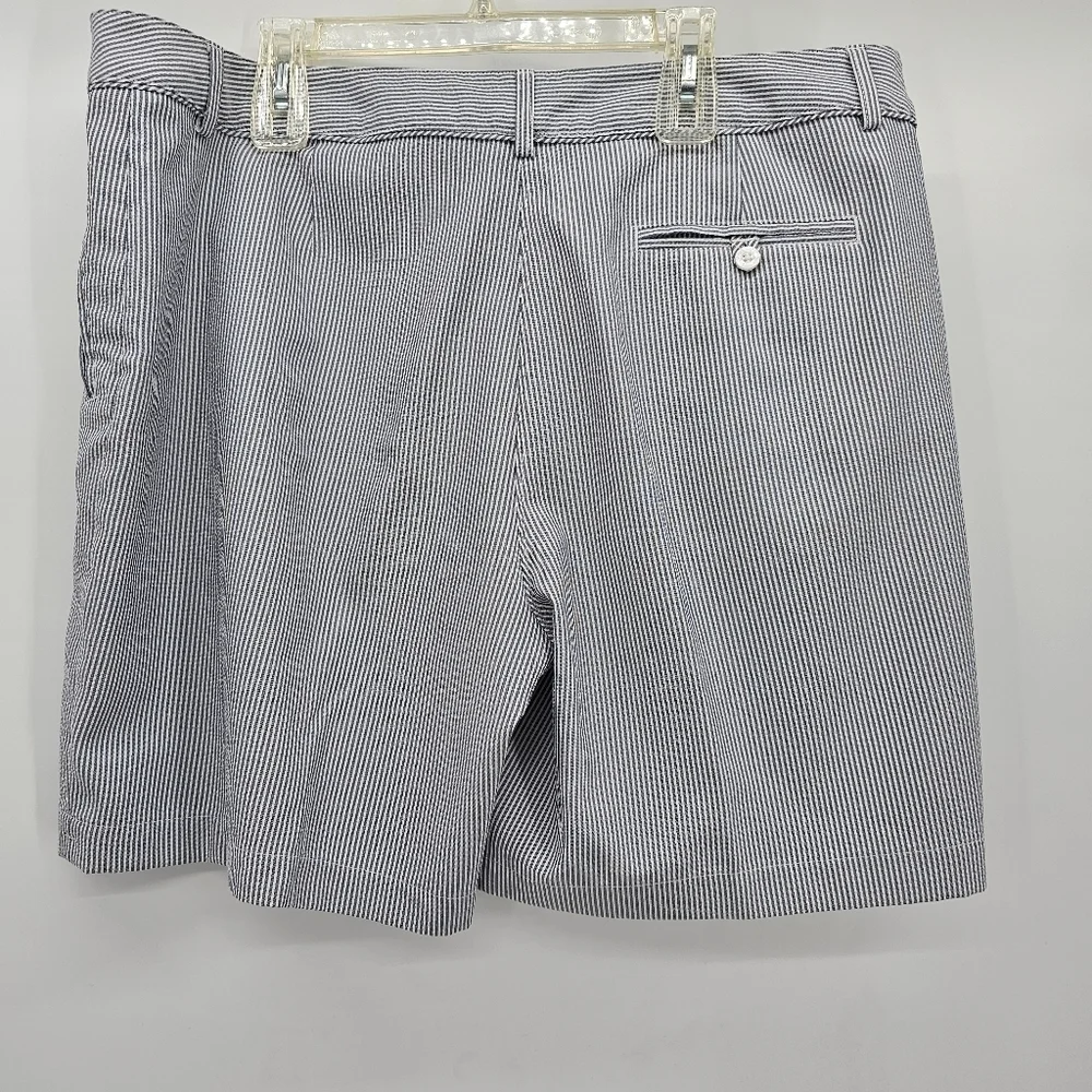 Lady Hagen essentials stripe golf flat front short bundle women's size 12